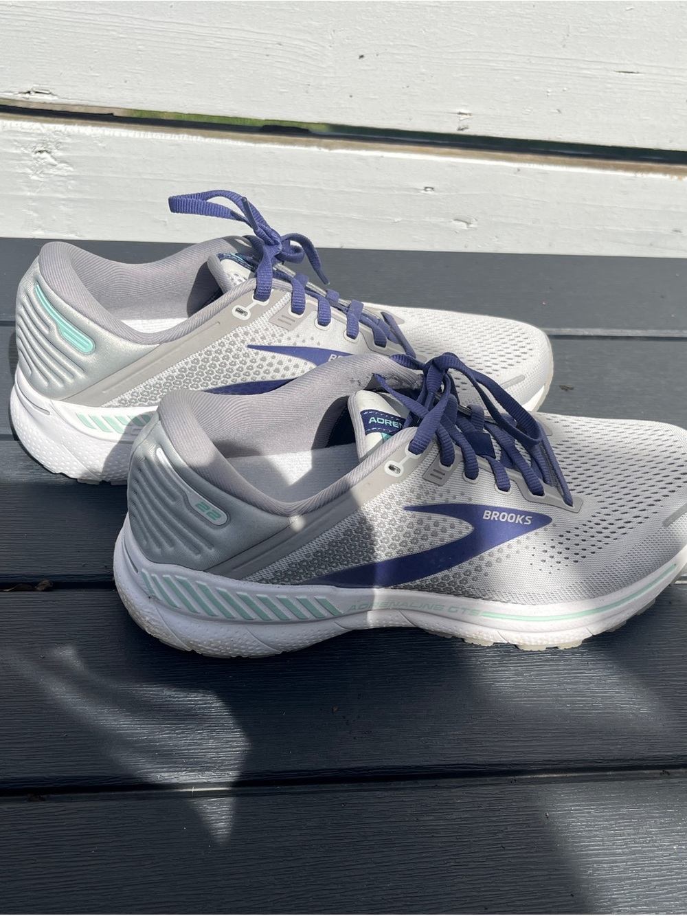 Brooks Women's Light Gray and Navy Running Sneakers - Picture 3 of 8